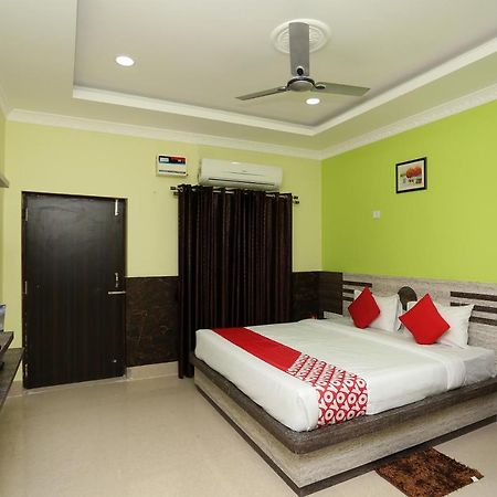 OYO 24317 Aditya Guest House 3 Bhubaneswar Exterior foto