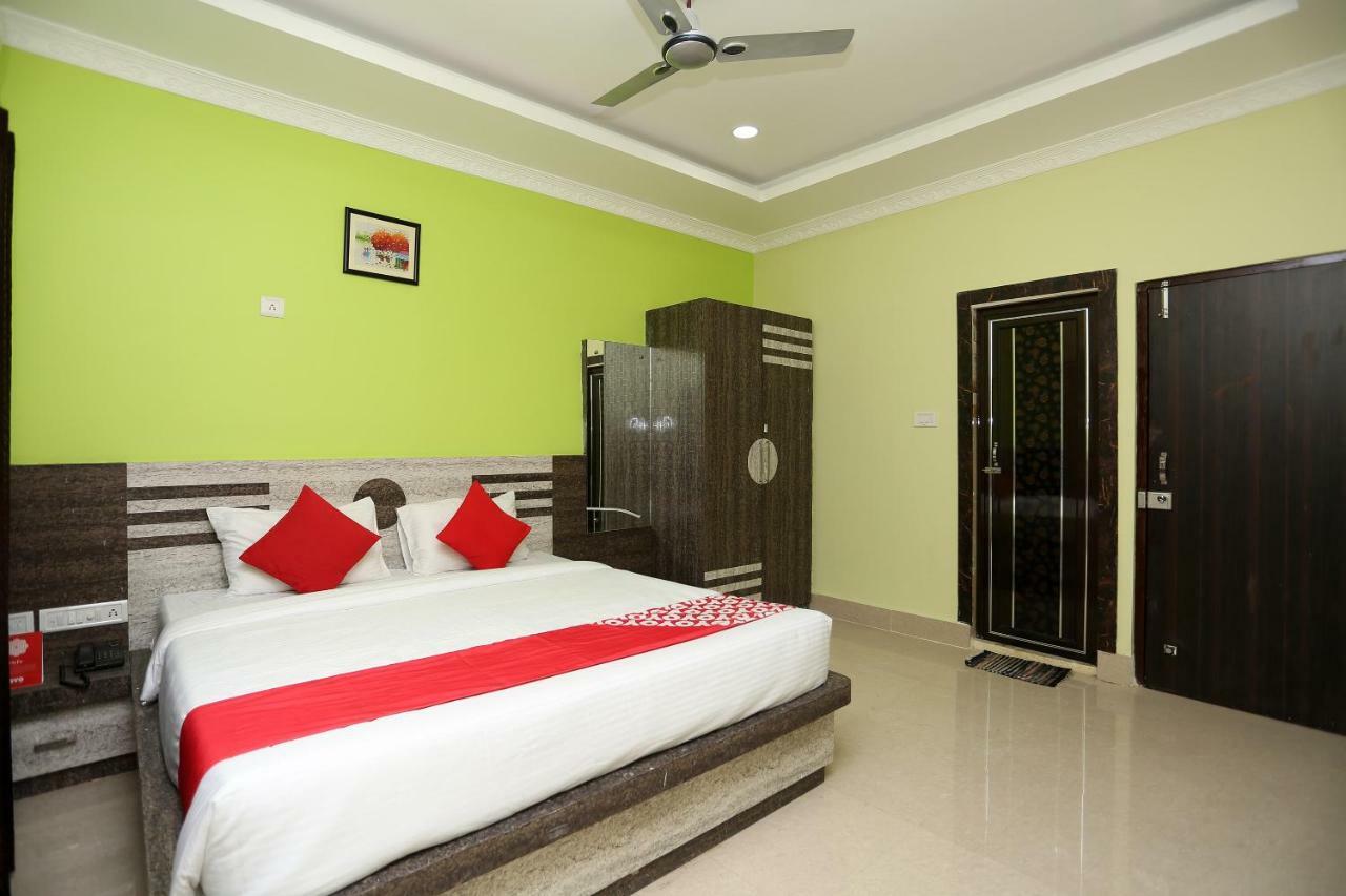 OYO 24317 Aditya Guest House 3 Bhubaneswar Exterior foto